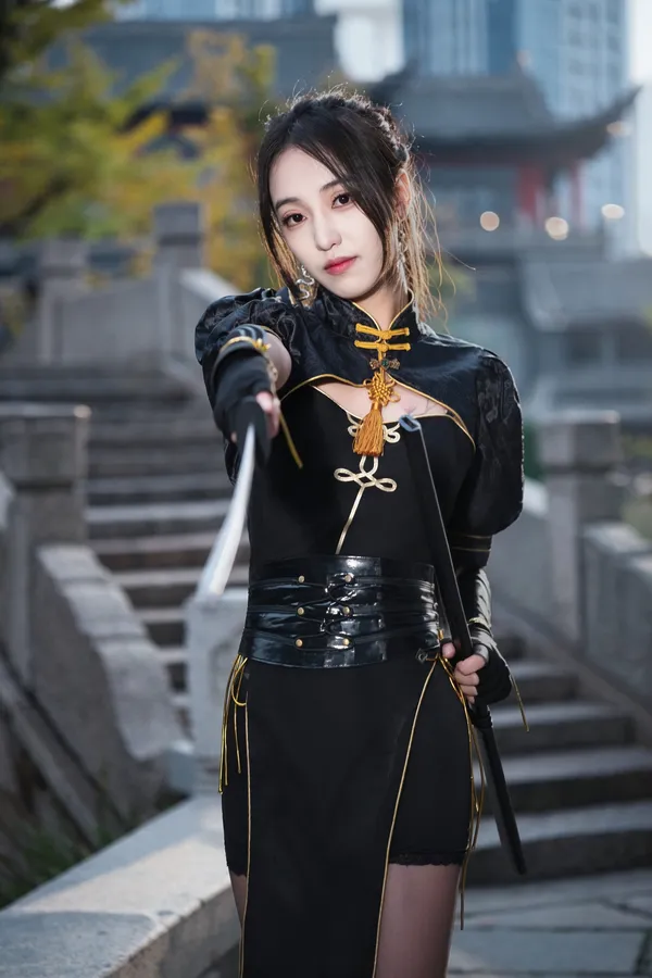 宁红叶 · 回眸